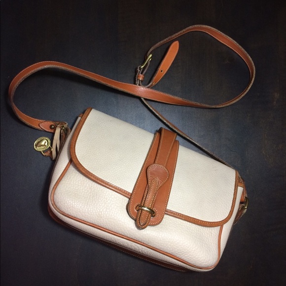 Dooney & Bourke Handbags - Dooney and Bourke vintage purse